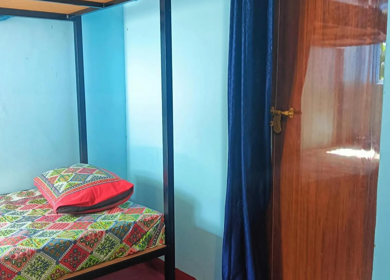 לינה וארוחת בוקר Alappuzha Beach Clan Dorms